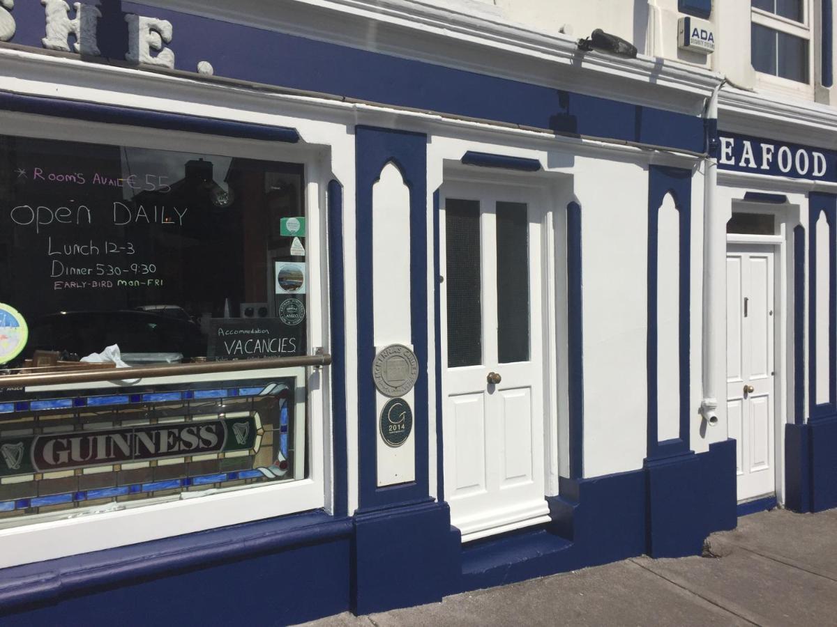 Ashes Seafood Restaurant Accommodation Dingle Esterno foto